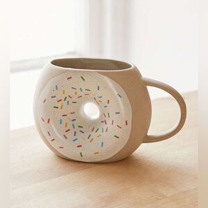 UO donut mug